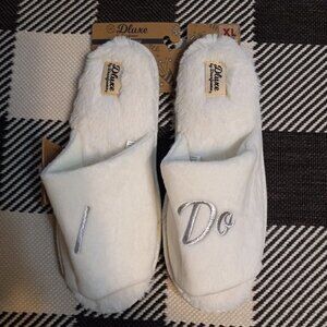 Dluxe by Dearfoams I Do bedroom slipper Women's Size XL 11-12